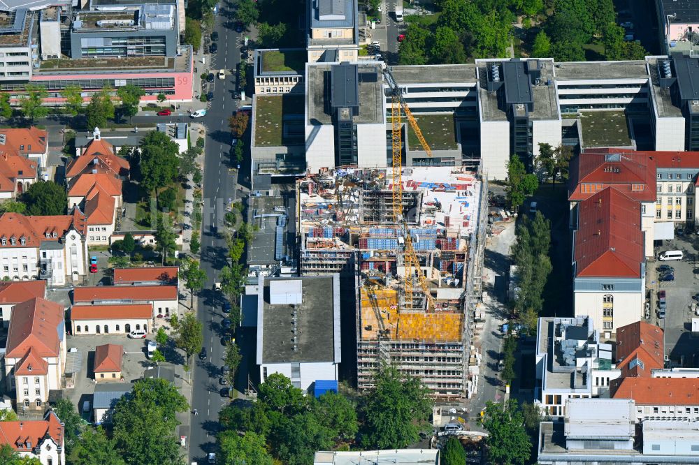 Dresden aus der Vogelperspektive: Baustelle für einen Erweiterungs- Neubau auf dem Klinikgelände des Krankenhauses ZSG - Zentrum für Seelische Gesundheit in Dresden im Bundesland Sachsen, Deutschland