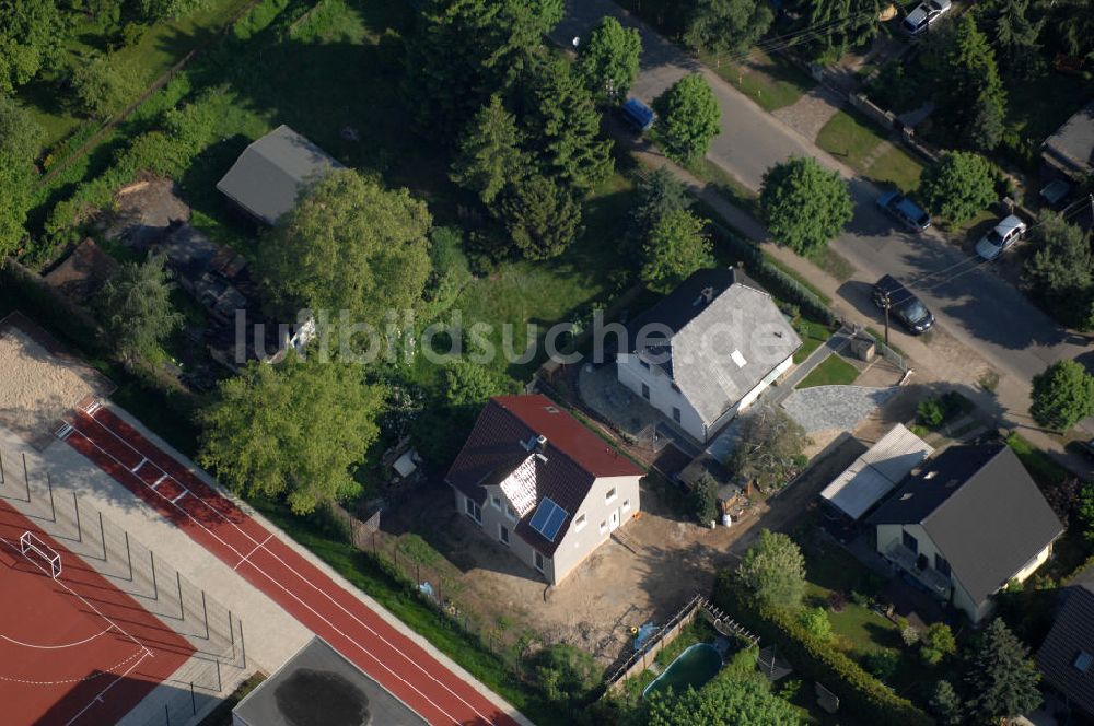 Luftaufnahme Berlin - Baustelle Einfamilienhaus Berlin-Kaulsdorf