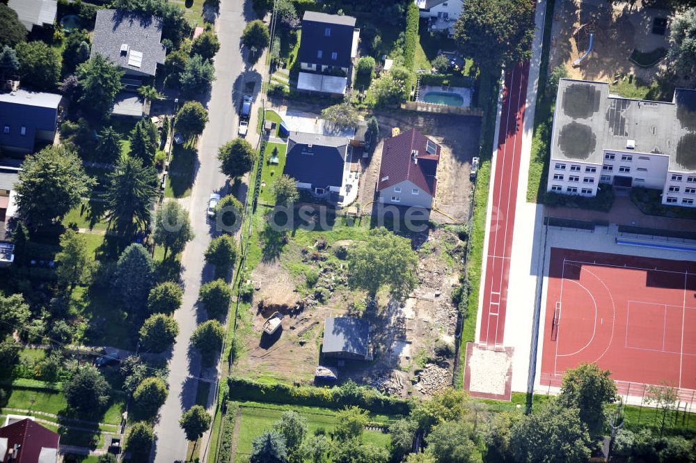 Luftbild Berlin - Baustelle Einfamilienhaus Berlin-Kaulsdorf