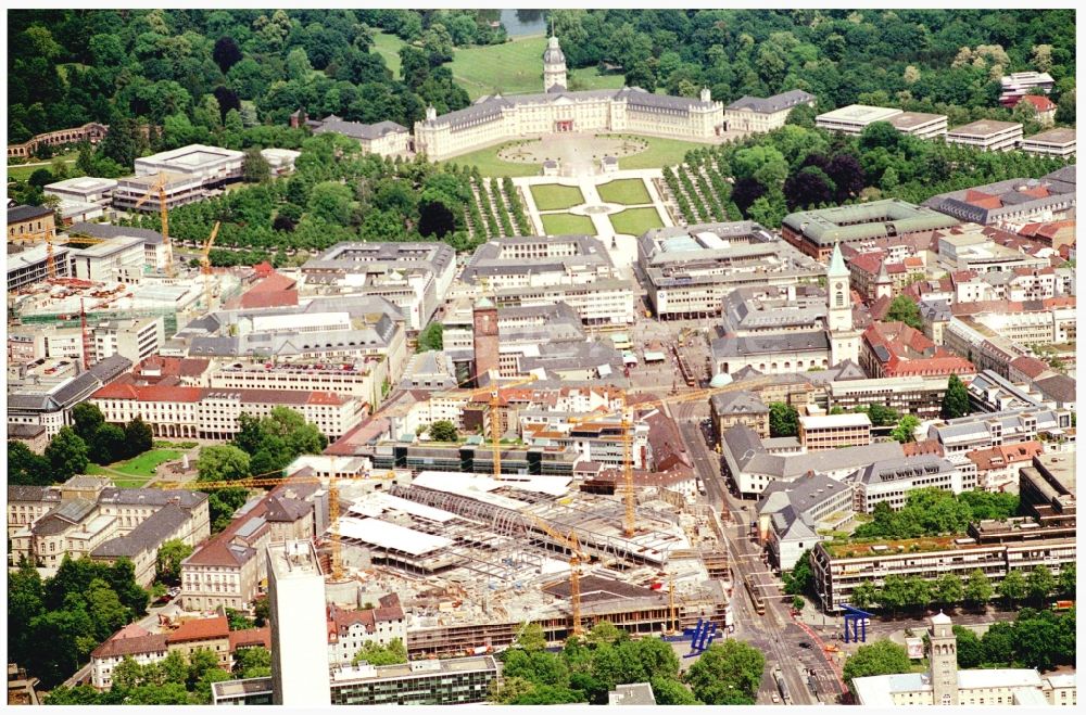 Luftaufnahme Karlsruhe - Baustelle Einkaufs- Zentrum Ettlinger Tor Karlsruhe in Karlsruhe im Bundesland Baden-Württemberg, Deutschland