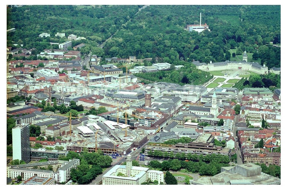 Karlsruhe von oben - Baustelle Einkaufs- Zentrum Ettlinger Tor Karlsruhe in Karlsruhe im Bundesland Baden-Württemberg, Deutschland