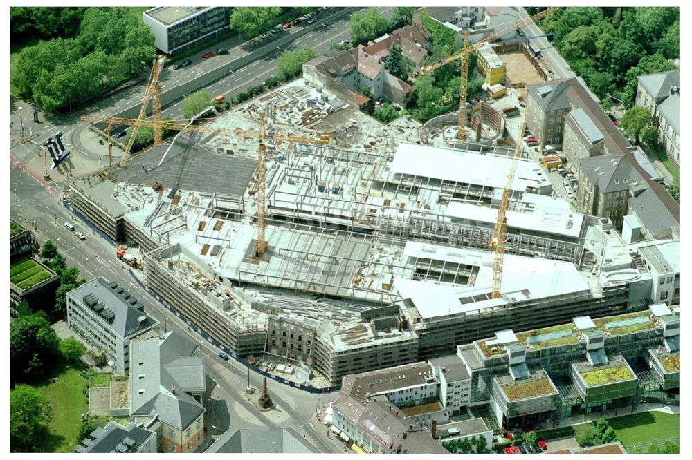 Luftaufnahme Karlsruhe - Baustelle Einkaufs- Zentrum Ettlinger Tor Karlsruhe in Karlsruhe im Bundesland Baden-Württemberg, Deutschland