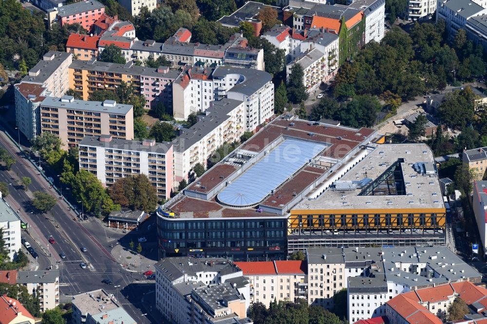 Berlin aus der Vogelperspektive: Baustelle am Einkaufs- Zentrum MOA Bogen an der Stephanstraße - Birkenstraße in Berlin, Deutschland