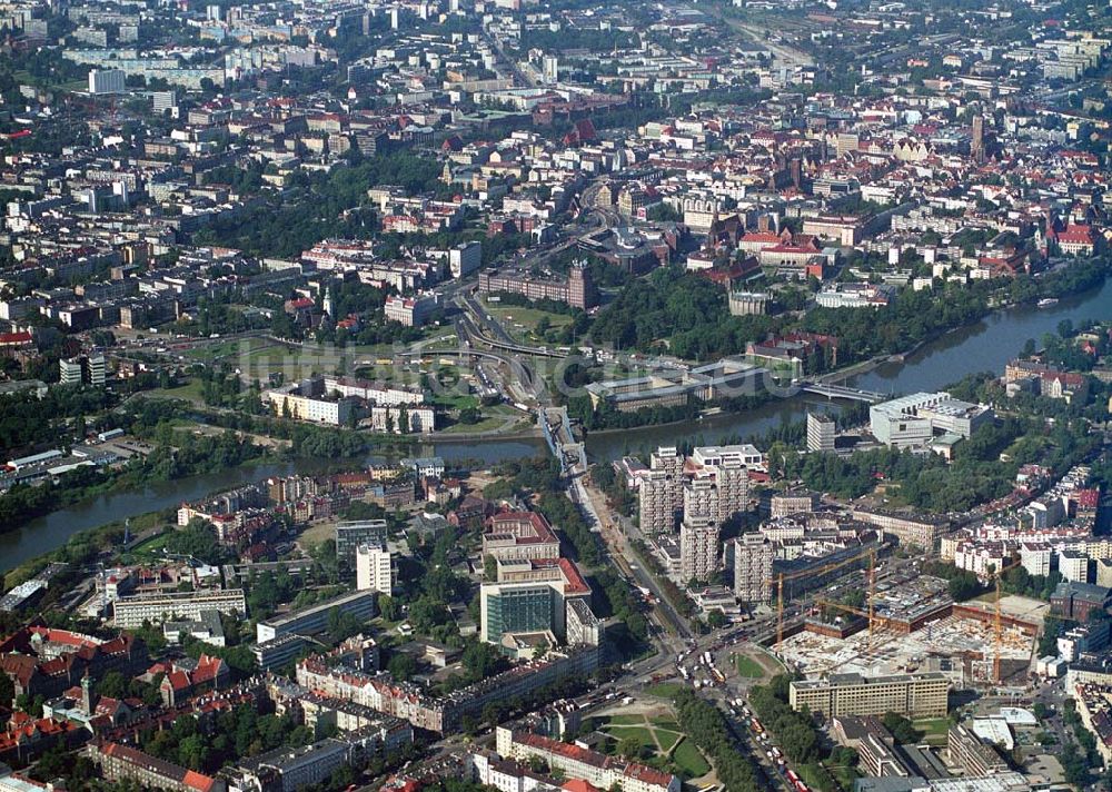 Wroclaw (Polen) aus der Vogelperspektive: Baustelle Einkaufscenter Pasaz Grunwaldzki - Wroclaw (Polen)