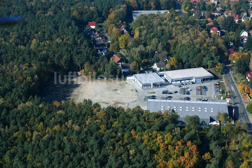 Luftbild Hohen Neuendorf - Baustelle am Einkaufszentrum und Supermarkt- Filiale von REWE in Hohen Neuendorf im Bundesland Brandenburg