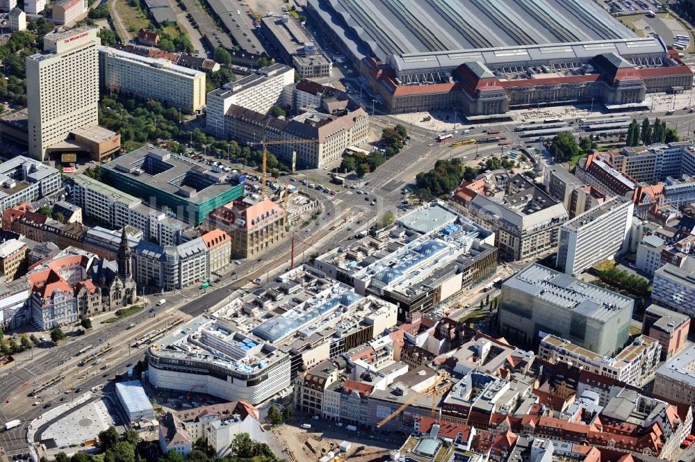 Leipzig von oben - Baustelle des Einkaufszentrums Höfe am Brühl in Leipzig im Bundesland Sachsen