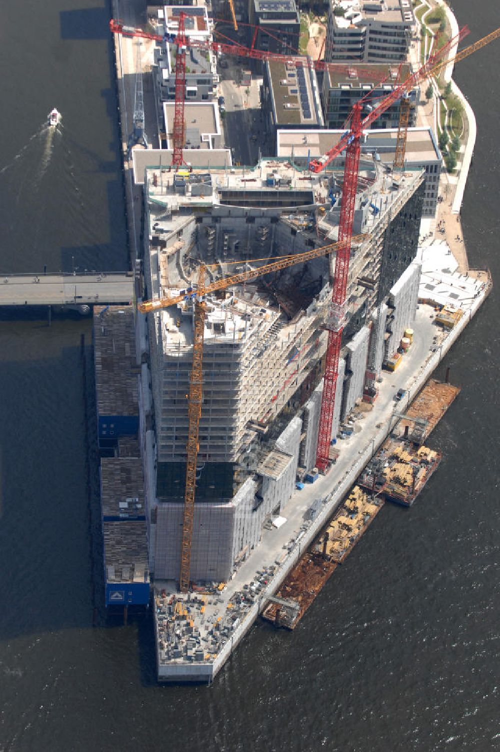 Hamburg aus der Vogelperspektive: Baustelle der Elbphilharmonie Hamburg