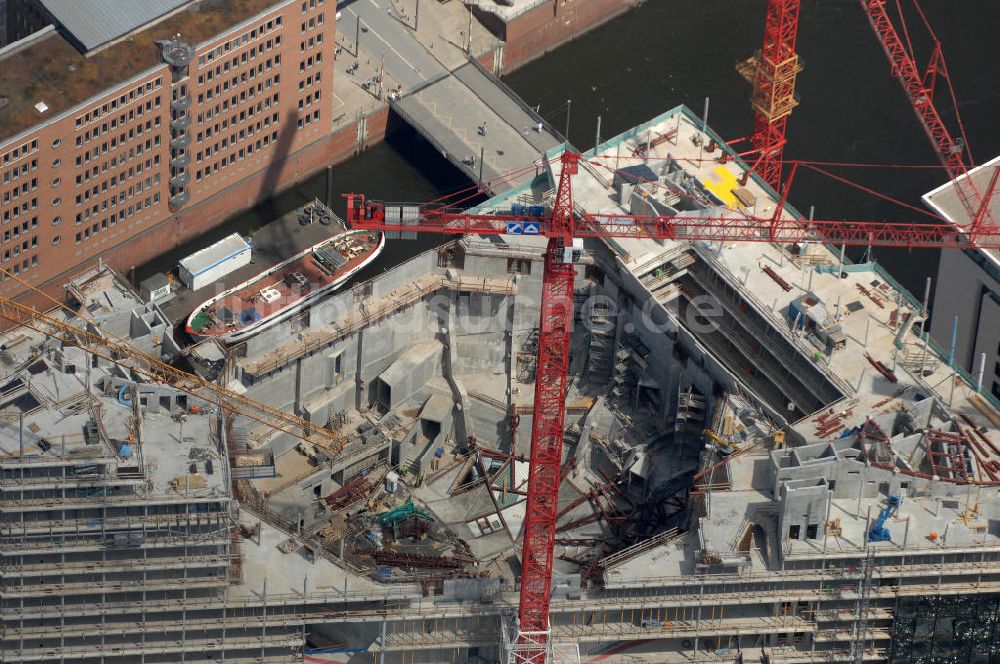 Luftaufnahme Hamburg - Baustelle der Elbphilharmonie Hamburg