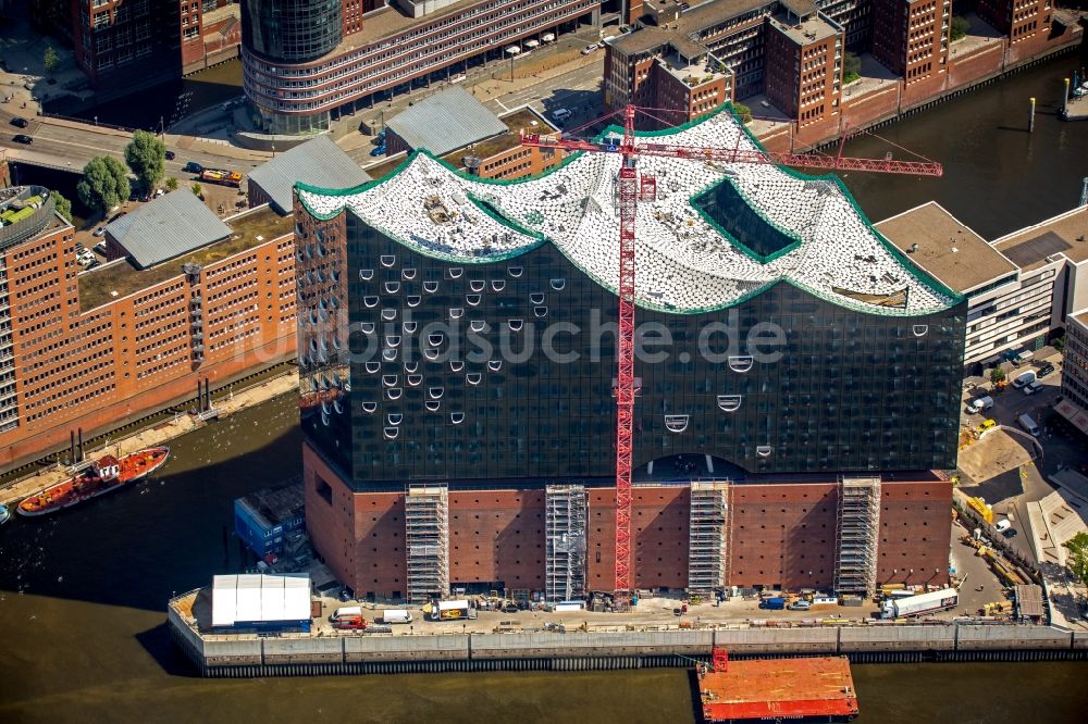 Luftbild Hamburg - Baustelle der Elbphilharmonie in Hamburg