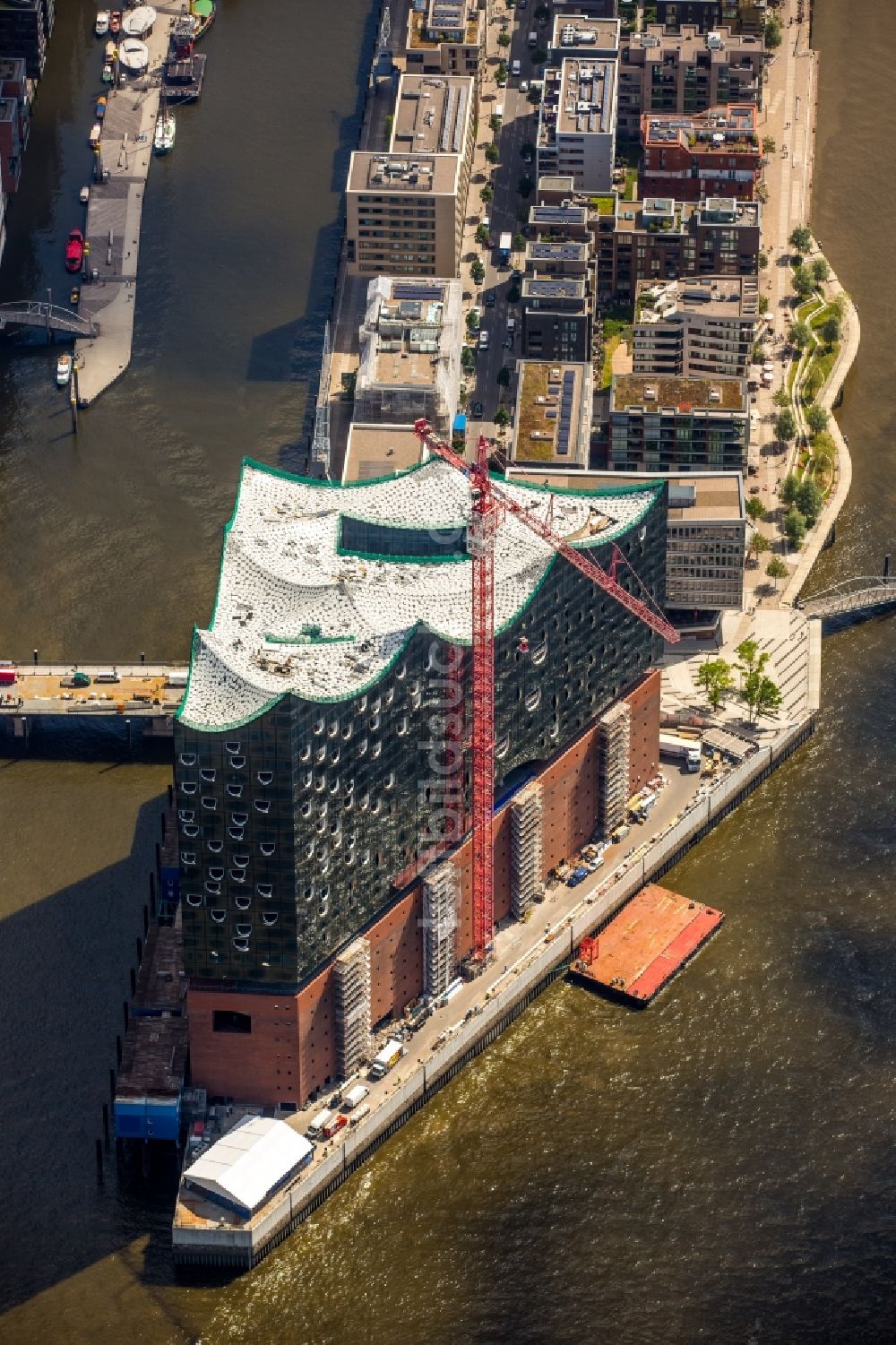 Luftaufnahme Hamburg - Baustelle der Elbphilharmonie in Hamburg