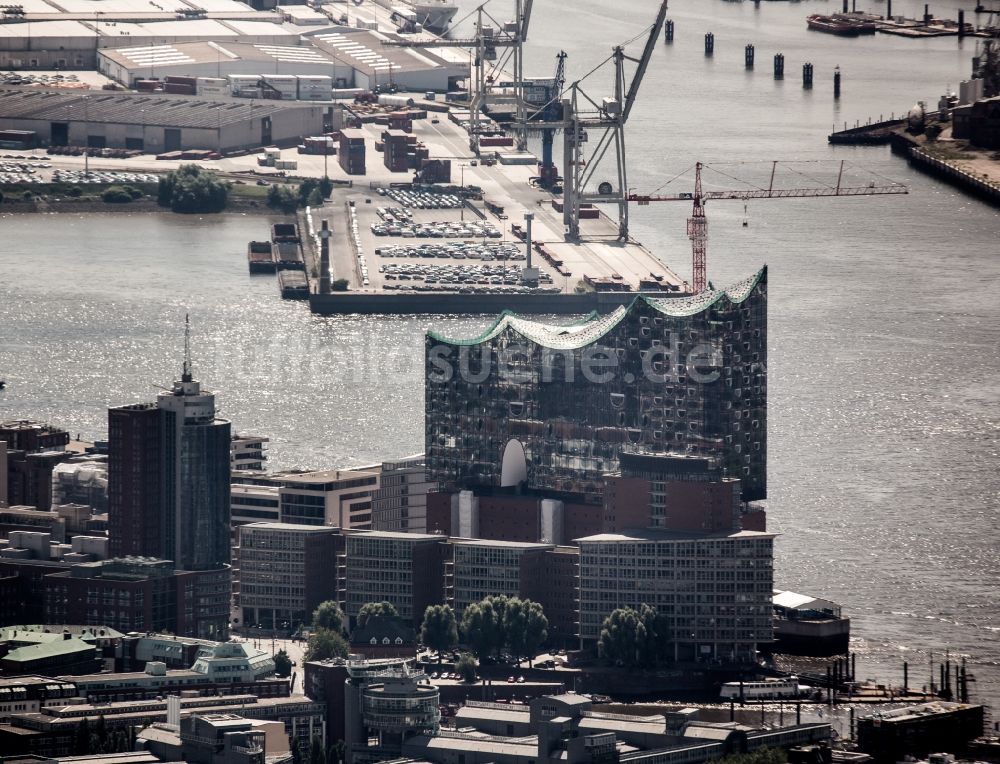 Hamburg von oben - Baustelle der Elbphilharmonie in Hamburg