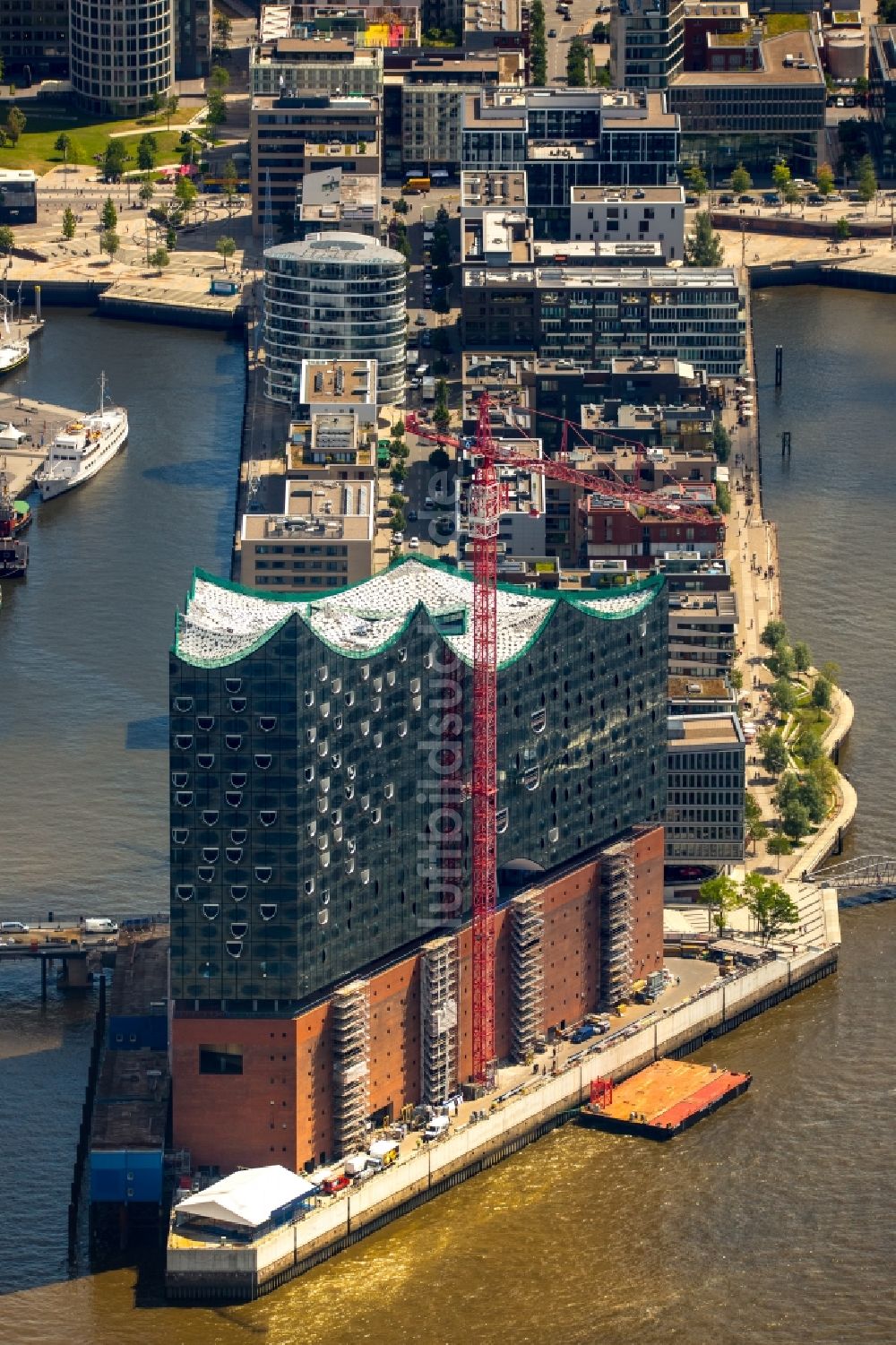 Hamburg von oben - Baustelle der Elbphilharmonie in Hamburg