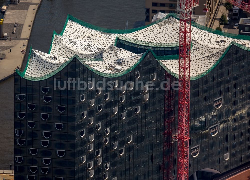 Luftbild Hamburg - Baustelle der Elbphilharmonie in Hamburg