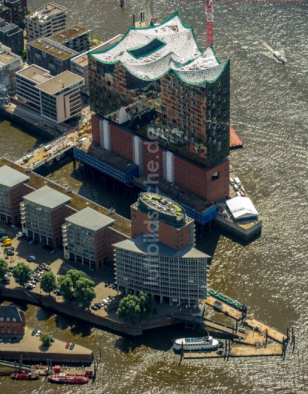 Hamburg von oben - Baustelle der Elbphilharmonie in Hamburg