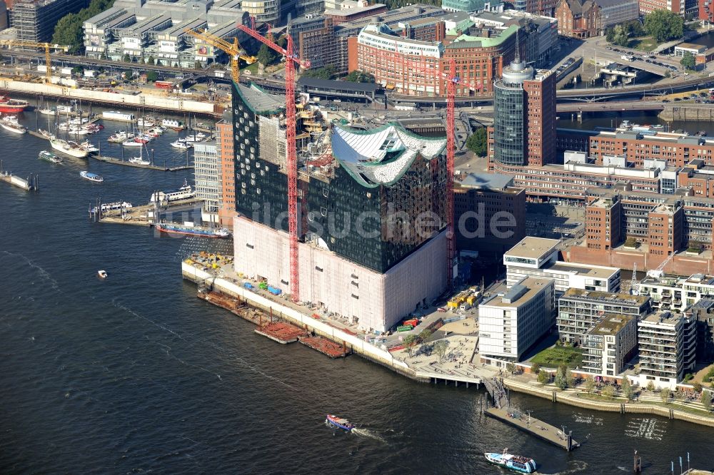 Hamburg von oben - Baustelle der Elbphilharmonie in Hamburg