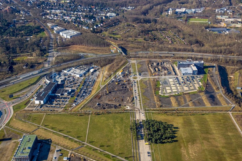 Dortmund von oben - Baustelle im Entwicklungsgebiet der Industriebrache Phönix-West an der Robert-Schuman-Straße im Ortsteil Hörde in Dortmund im Bundesland Nordrhein-Westfalen