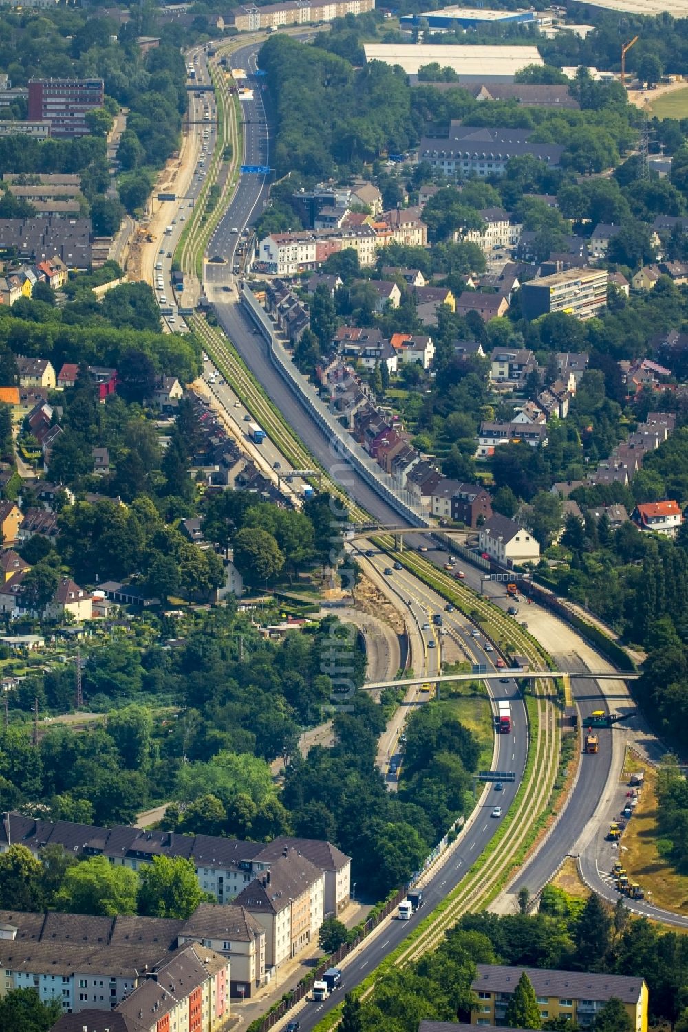 Luftbild Essen - Baustelle Erneuerungsarbeiten an der BAB Autobahn A40 in Essen im Bundesland Nordrhein-Westfalen