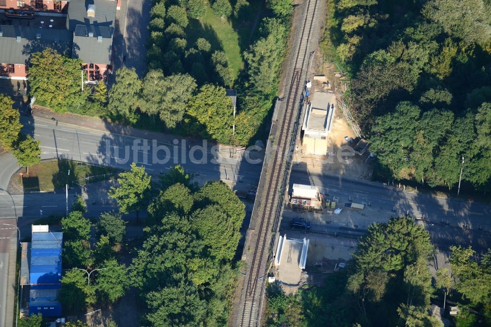 Luftbild Hamburg - Baustelle Ersatzneubau der Peutebahnbrücke in Hamburg-Mitte / Veddel