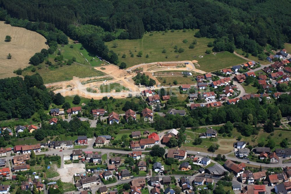 Wehr aus der Vogelperspektive: Baustelle mit Erschließungs - und Aufschüttungs- Arbeiten für das Baugebiet Breit II im Ortsteil Öflingen in Wehr im Bundesland Baden-Württemberg, Deutschland