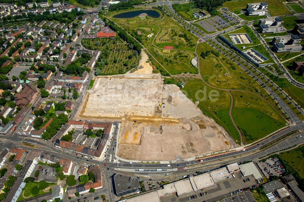 Essen aus der Vogelperspektive: Baustelle mit Erschließungs - und Aufschüttungs- Arbeiten Dickmannstraße Ecke Altendorfer Straße in Essen im Bundesland Nordrhein-Westfalen