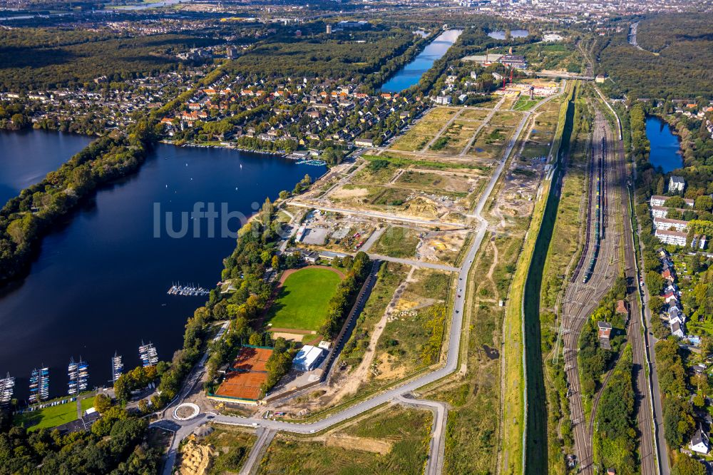 Duisburg aus der Vogelperspektive: Baustelle mit Erschließungs - und Aufschüttungs- Arbeiten im Entwicklungsgebiet der 6-Seen-Platte im Ortsteil Wedau in Duisburg im Bundesland Nordrhein-Westfalen, Deutschland