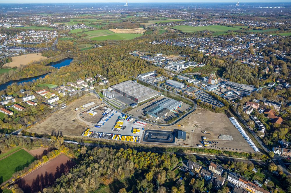 Bochum von oben - Baustelle mit Erschließungs - und Aufschüttungs- Arbeiten auf dem Gelände der BROCK Kehrtechnik GmbH in Bochum im Bundesland Nordrhein-Westfalen, Deutschland