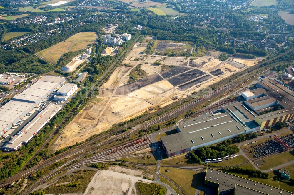 Luftaufnahme Dortmund - Baustelle mit Erschließungs - und Aufschüttungs- Arbeiten auf dem Gelände des ehemaligen Hoeschgeländes in Dortmund im Bundesland Nordrhein-Westfalen