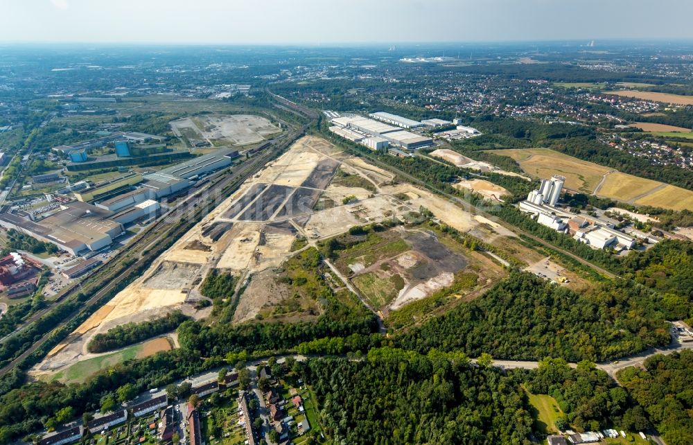 Luftbild Dortmund - Baustelle mit Erschließungs - und Aufschüttungs- Arbeiten auf dem Gelände des ehemaligen Hoeschgeländes in Dortmund im Bundesland Nordrhein-Westfalen