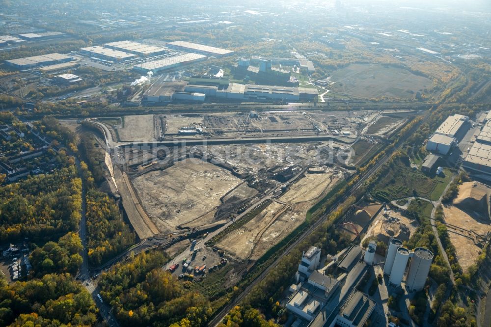 Luftaufnahme Dortmund - Baustelle mit Erschließungs - und Aufschüttungs- Arbeiten auf dem Gelände des ehemaligen Hoeschgeländes in Dortmund im Bundesland Nordrhein-Westfalen