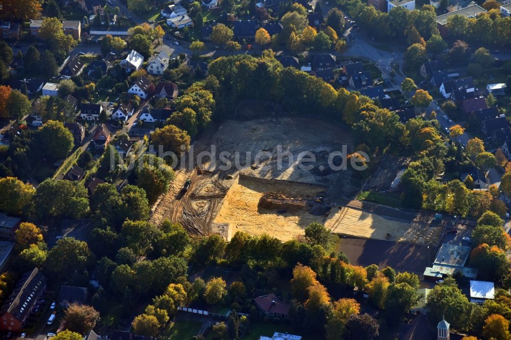 Hamburg von oben - Baustelle mit Erschließungs - und Aufschüttungs- Arbeiten auf dem Gelände des ehemaligen Sportplatzes an der Flurstraße im Ortsteil Altona in Hamburg, Deutschland