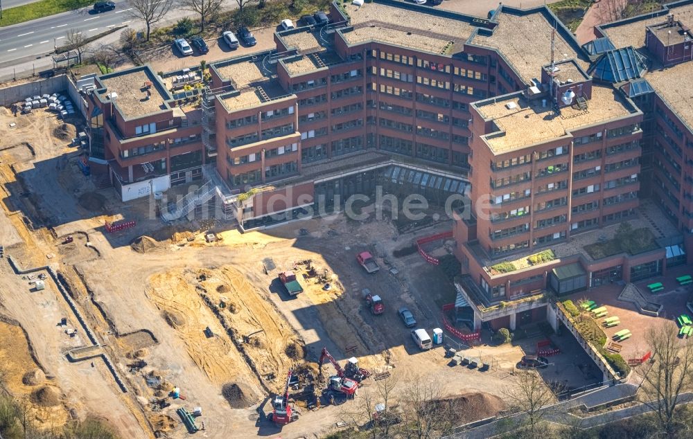 Wesel von oben - Baustelle mit Erschließungs - und Aufschüttungs- Arbeiten an der Kreisverwaltung in Wesel im Bundesland Nordrhein-Westfalen, Deutschland