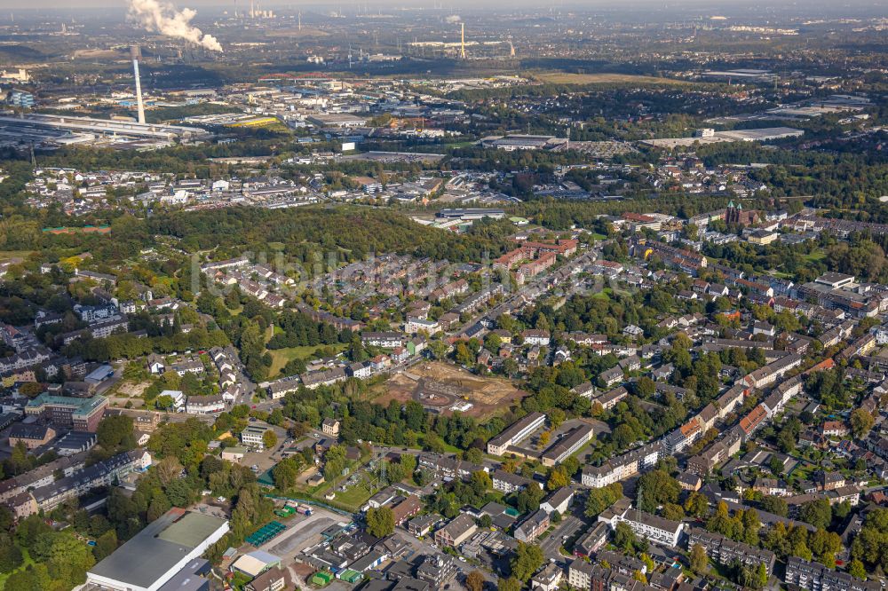 Luftaufnahme Essen - Baustelle mit Erschließungs - und Aufschüttungs- Arbeiten für neues Stadtquartier Quartier der Generationen in Essen im Bundesland Nordrhein-Westfalen, Deutschland