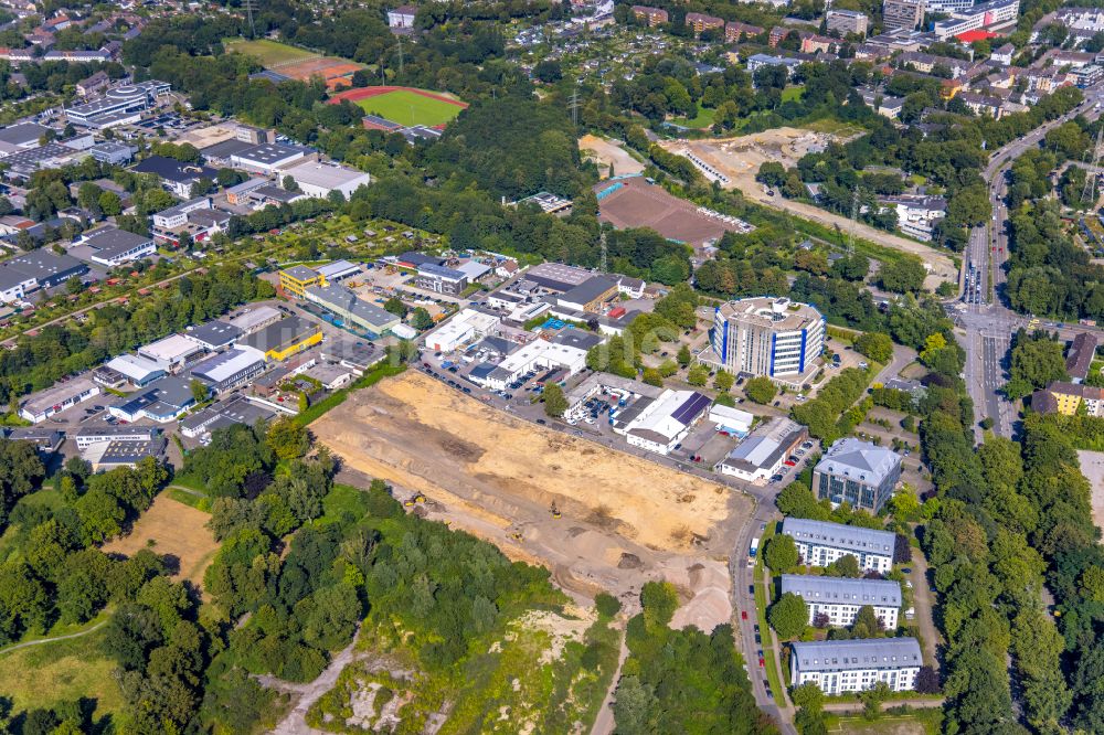 Essen von oben - Baustelle mit Erschließungs - und Aufschüttungs- Arbeiten im Ortsteil Nordviertel in Essen im Bundesland Nordrhein-Westfalen, Deutschland