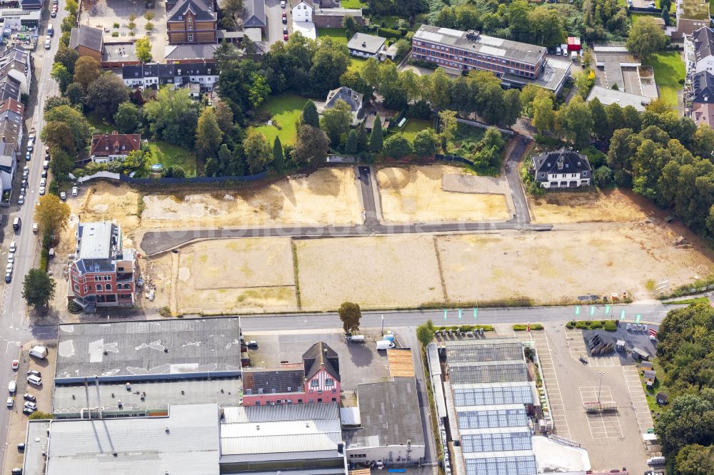 Viersen von oben - Baustelle mit Erschließungs-, Grundierungs- und Erdarbeiten mit Aufschüttungen in Viersen im Bundesland Nordrhein-Westfalen, Deutschland