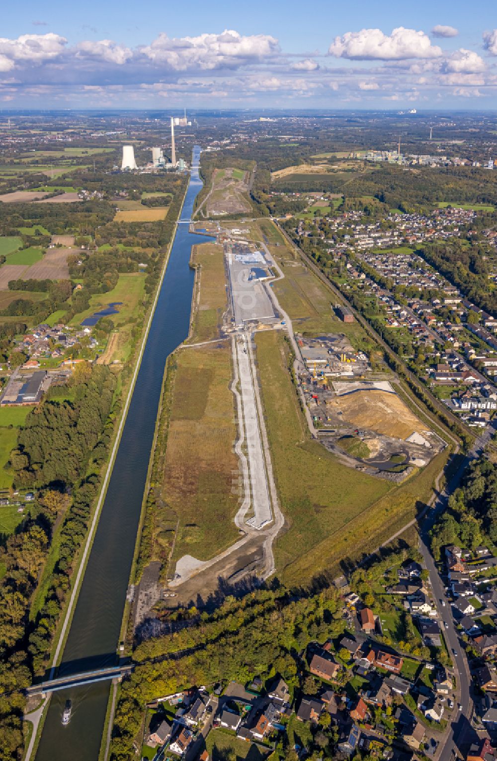 Luftaufnahme Oberaden - Baustelle mit Erschließungs-, Grundierungs- und Erdarbeiten Wasserstadt Aden in Oberaden im Bundesland Nordrhein-Westfalen, Deutschland