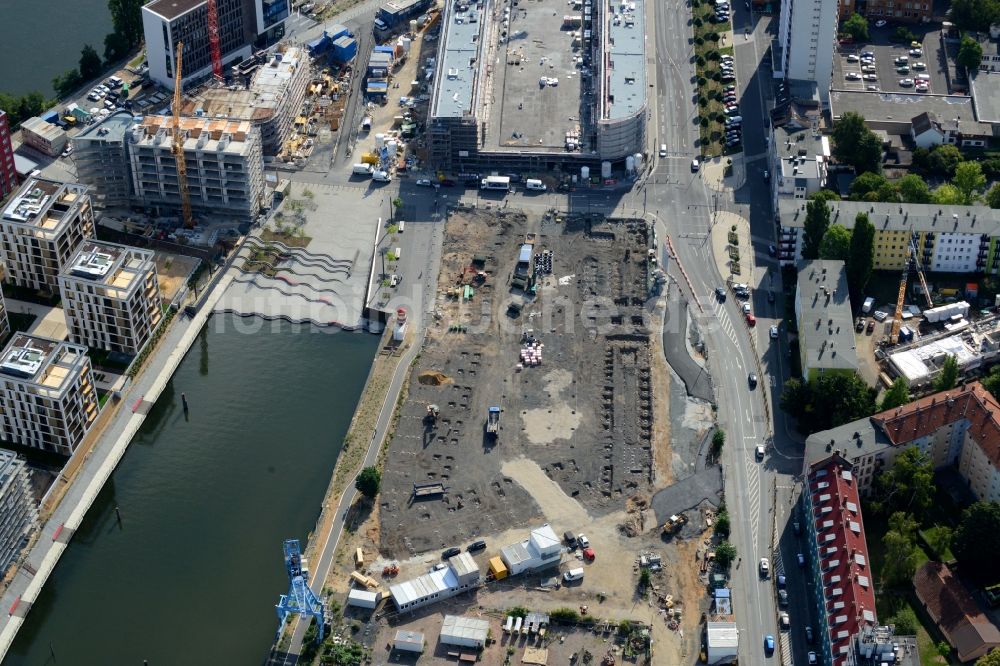 Offenbach am Main aus der Vogelperspektive: Baustelle mit Erschließungs - und Pfahlgründungsarbeiten für die Fundamentplatte eines Neubaus am Nordring - Hafen in Offenbach am Main im Bundesland Hessen