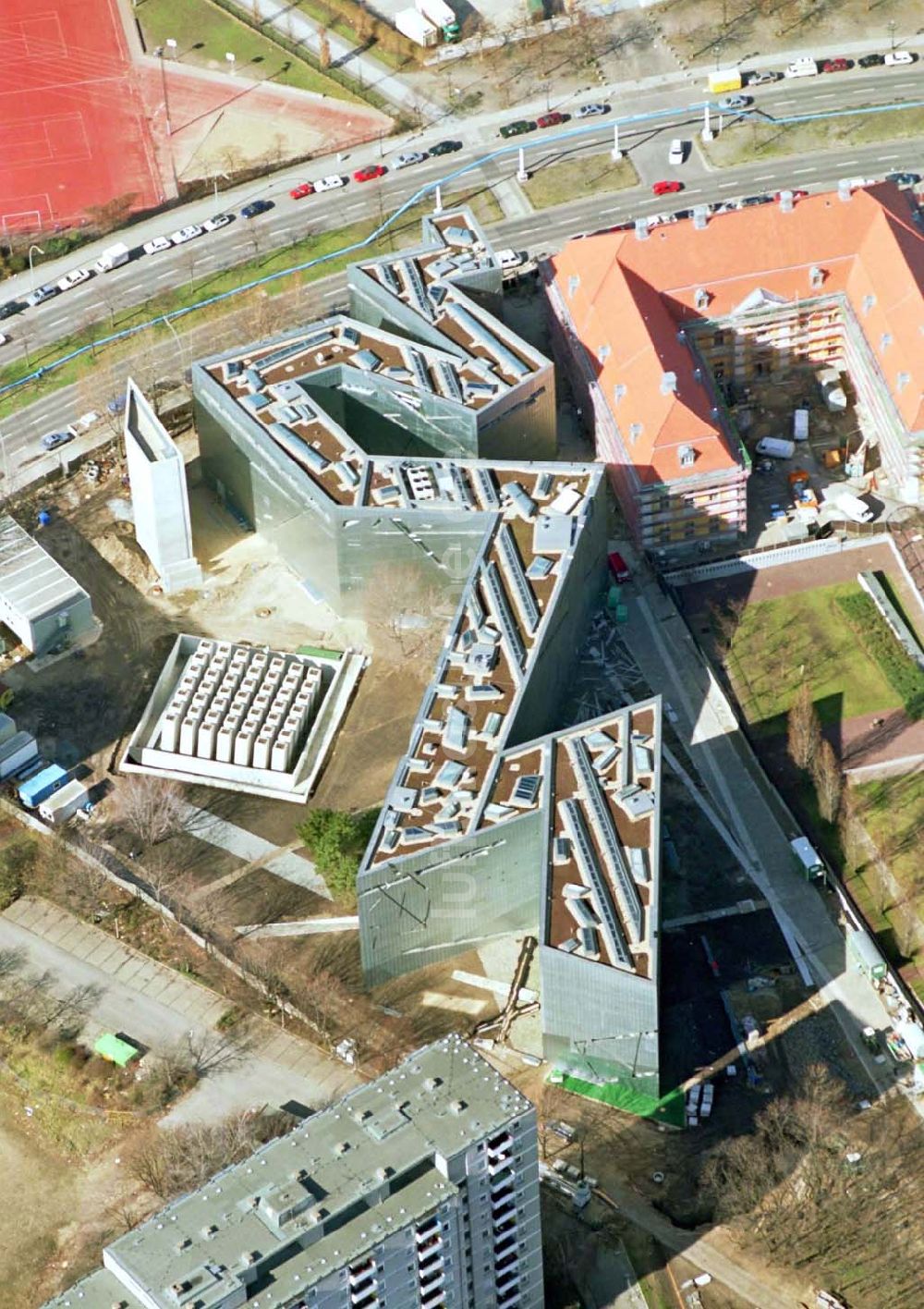 Luftaufnahme Berlin - Kreuzberg - Baustelle am Erweiterungsbau des Jüdischen Museums in der Lindenstraße.