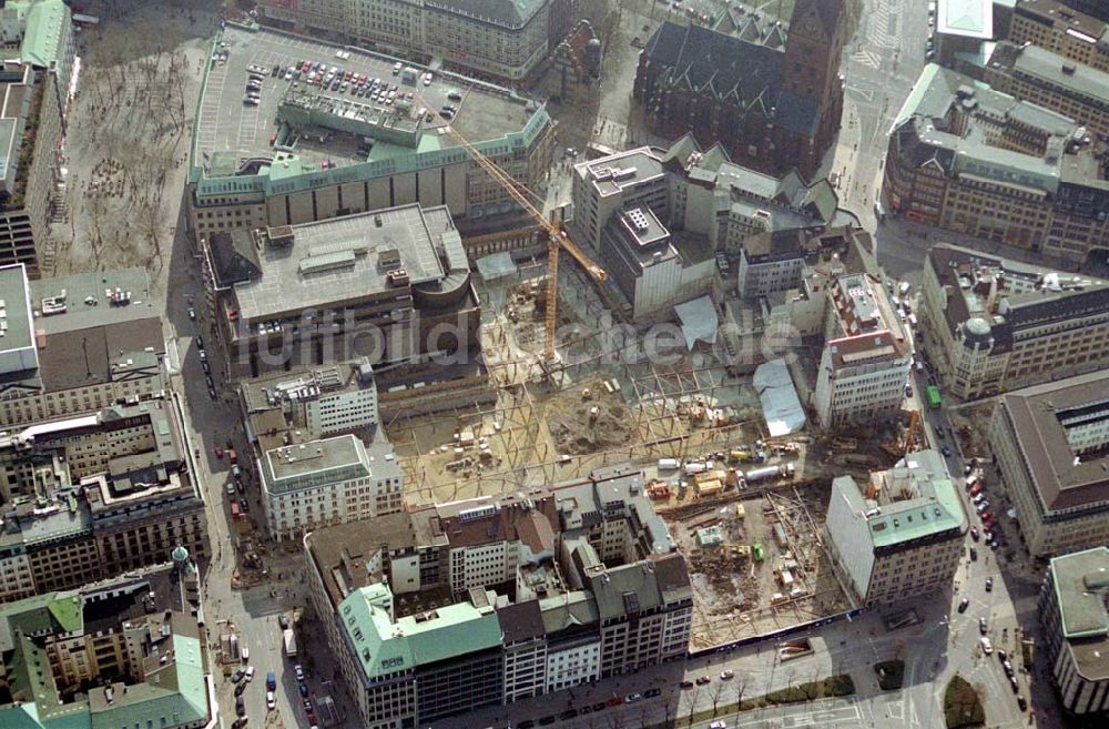 Luftaufnahme Hamburg - , Baustelle Europa-Passage zwischen Mönckebergstraße und Jungfernstieg an Alster/am Glockengießerwall