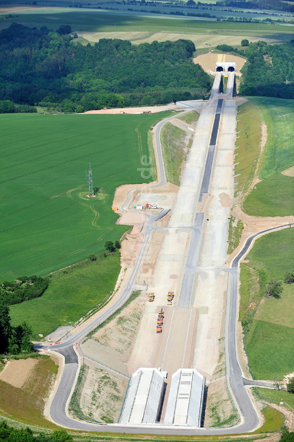 Luftaufnahme Finneland - Baustelle Finnetunnel - Bibratunnel der Bahn- und ICE Strecke in Finneland im Bundesland Sachsen-Anhalt, Deutschland