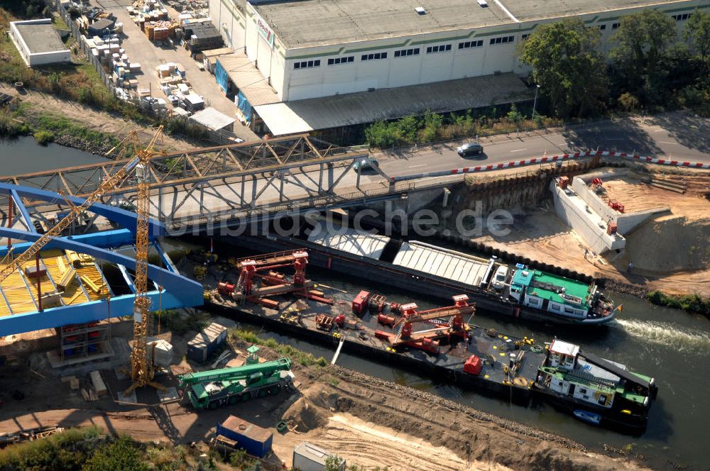 GENTHIN aus der Vogelperspektive: Baustelle der Friedensbrücke / Brücke des Friedens in Genthin