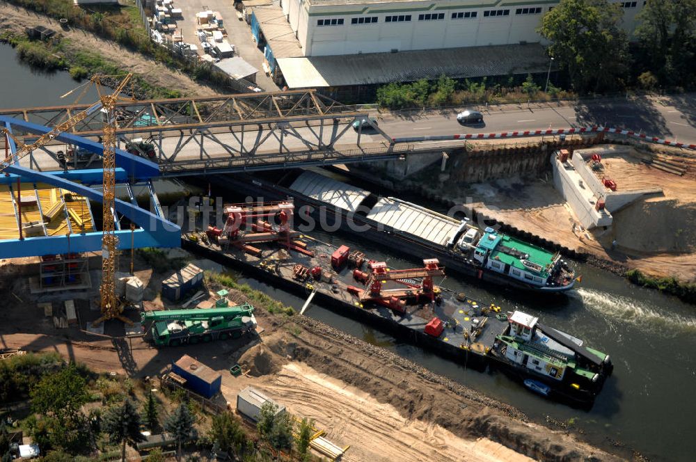 Luftaufnahme GENTHIN - Baustelle der Friedensbrücke / Brücke des Friedens in Genthin