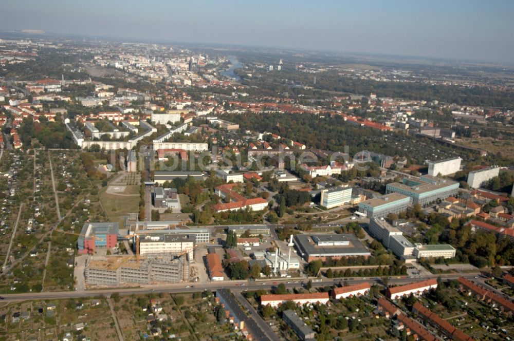 Luftaufnahme Magdeburg - Baustelle Gebäudekomplex des Institut Leibniz-Institut für Neurobiologie in Magdeburg im Bundesland Sachsen-Anhalt, Deutschland