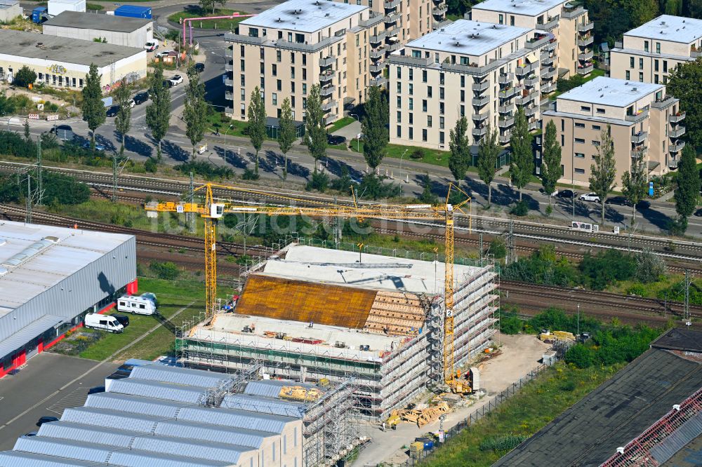 Potsdam aus der Vogelperspektive: Baustelle Gebäudekomplex und Logistikzentrum auf dem Gelände an der Friedrich-Engels-Straße in Potsdam im Bundesland Brandenburg, Deutschland