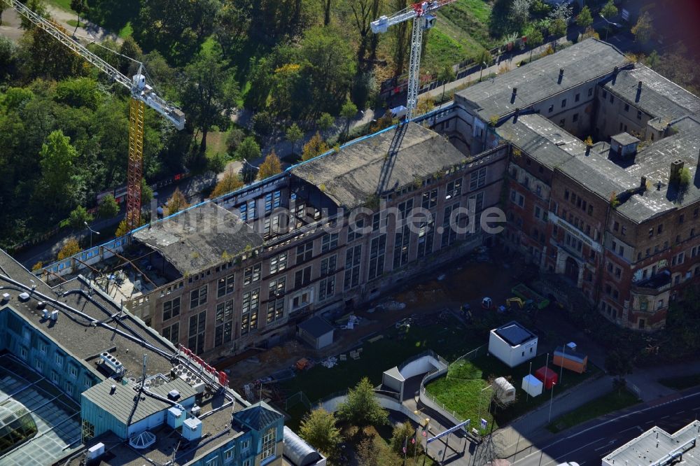 Luftbild Leipzig - Baustelle Gebäudekomplex der Ruine des Bugra Messehaus am Gerichtsweg in Leipzig im Bundesland Sachsen