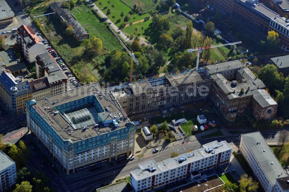 Leipzig von oben - Baustelle Gebäudekomplex der Ruine des Bugra Messehaus am Gerichtsweg in Leipzig im Bundesland Sachsen