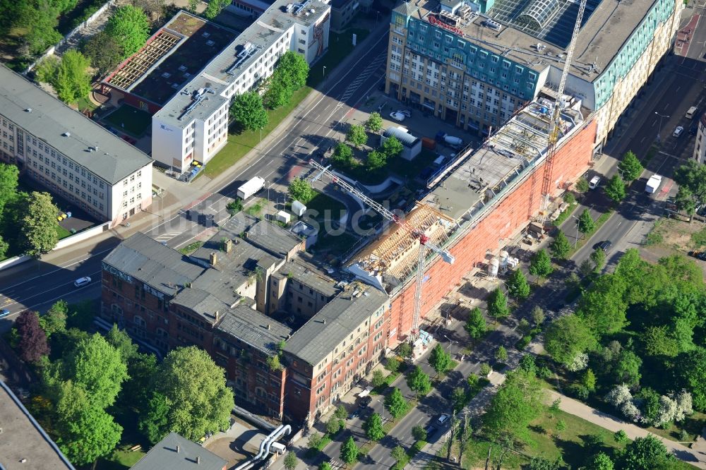 Luftbild Leipzig - Baustelle Gebäudekomplex der Ruine des Bugra Messehaus am Gerichtsweg in Leipzig im Bundesland Sachsen