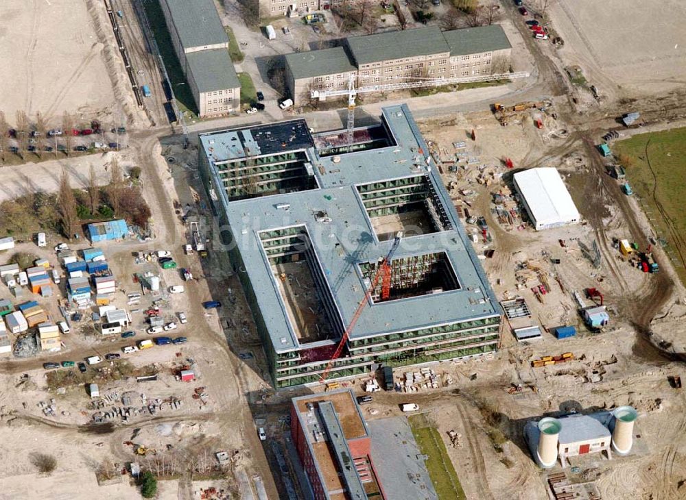 Berlin-Johannisthal von oben - Baustelle auf dem Gelände der WISTAS in Berlin - Johannisthal 18.03.02