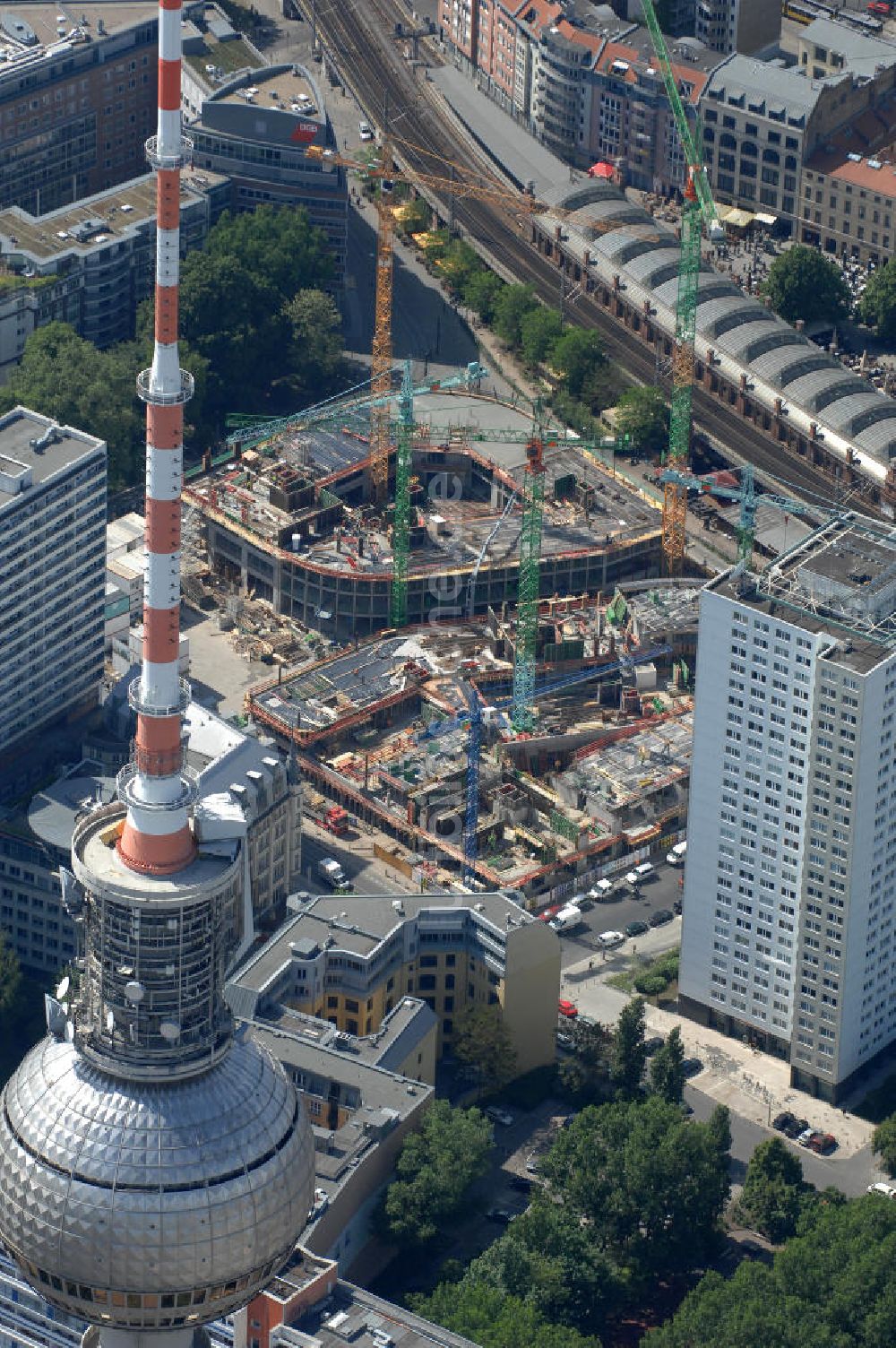 Luftaufnahme Berlin - Baustelle des Geschäftshaus- und Wohnkomplex ?Hackesches Quartier? in Berlin - Mitte