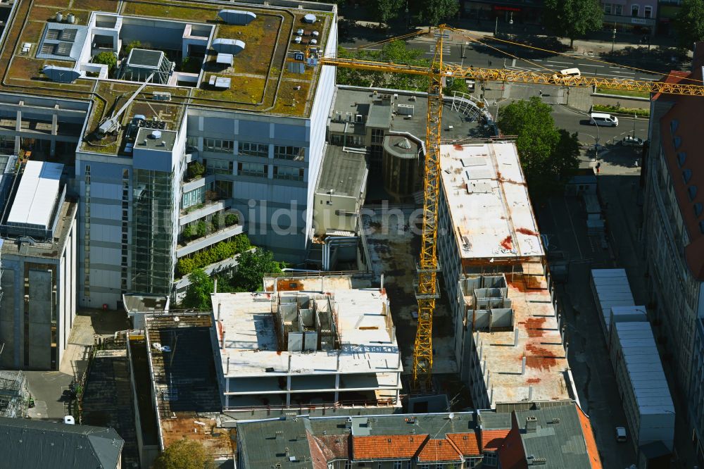 Berlin aus der Vogelperspektive: Baustelle des Geschäftshauses Passauer Straße im Ortsteil Schöneberg in Berlin, Deutschland