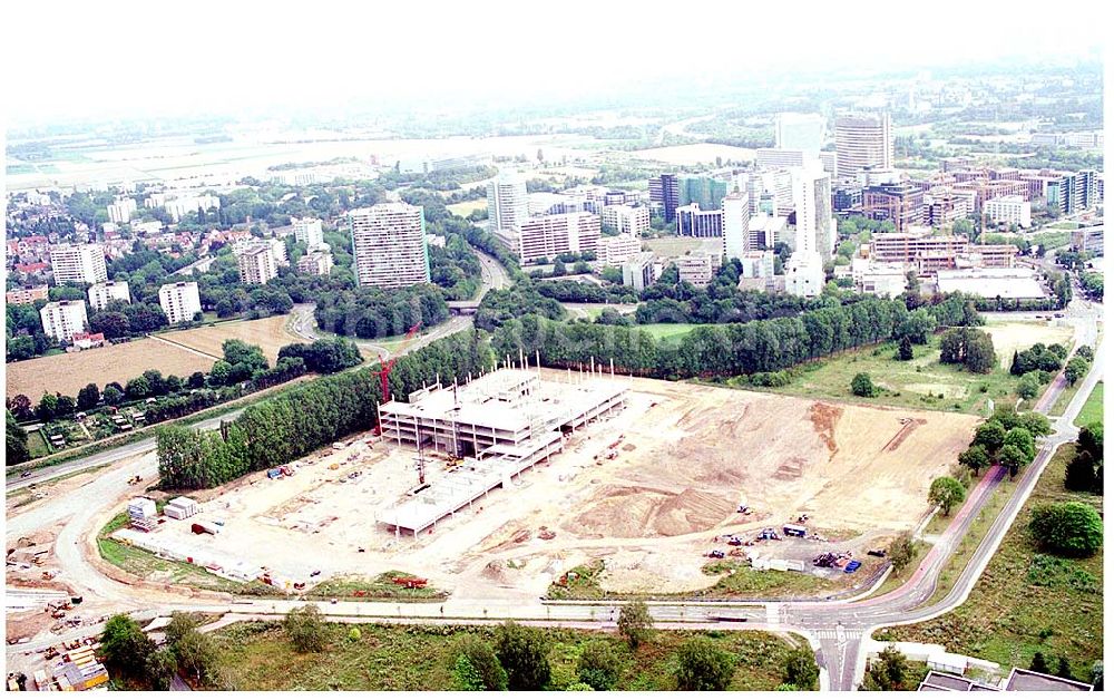 Luftaufnahme Eschborn - Baustelle am Gewerbegebiet der HVB Immobilien AG am Eschborner Dreieck in Frankfurt Sossenheim.